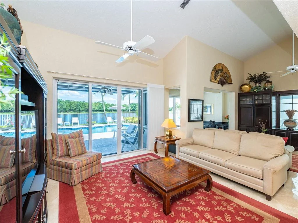 Photo of 1080 Capistrano