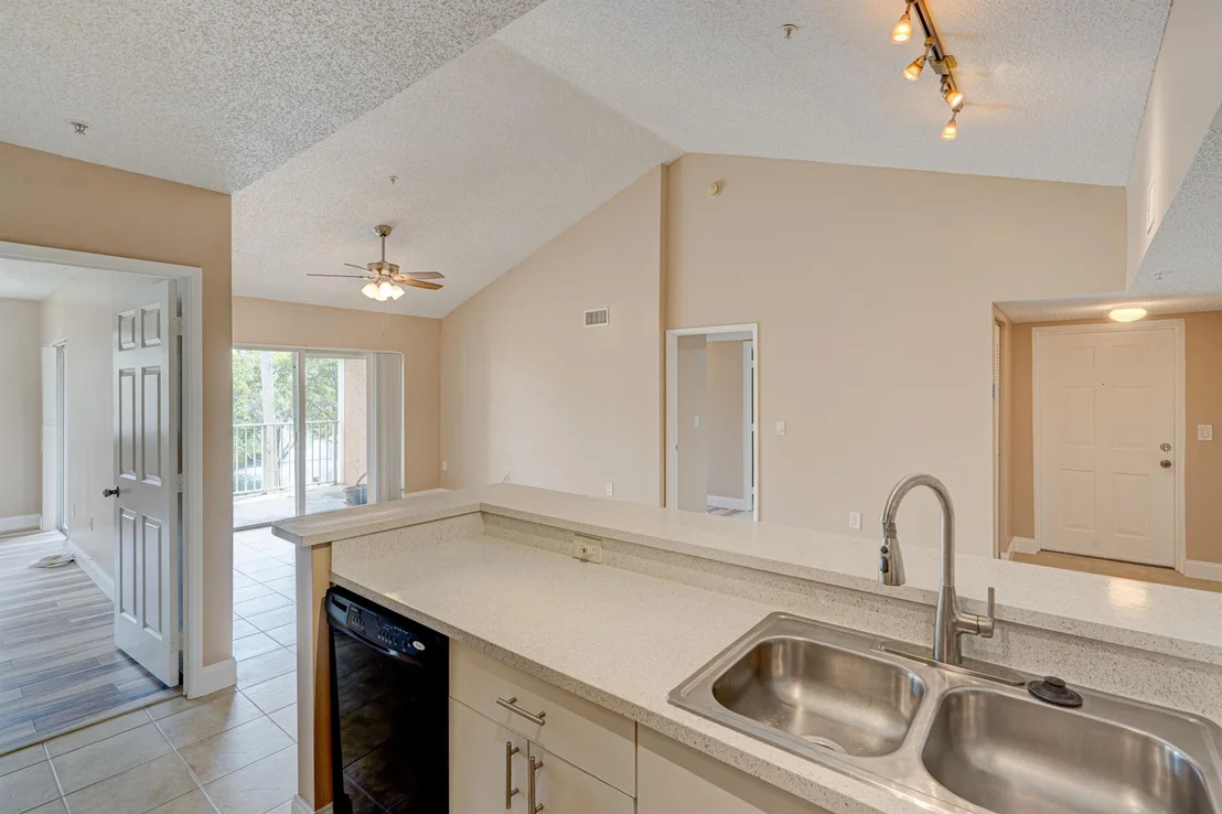 Photo of Unit 3088 at 3870 Lyons Road