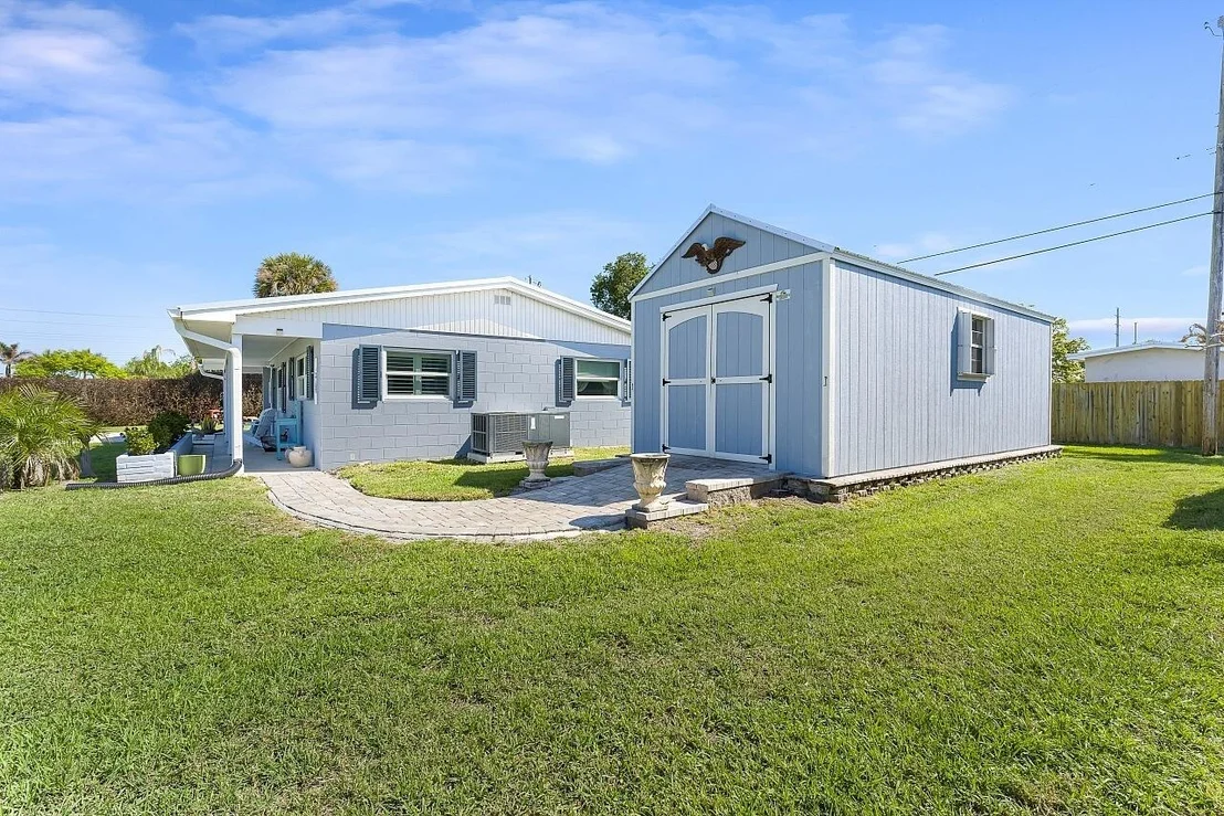 Photo of 1640 4th Avenue