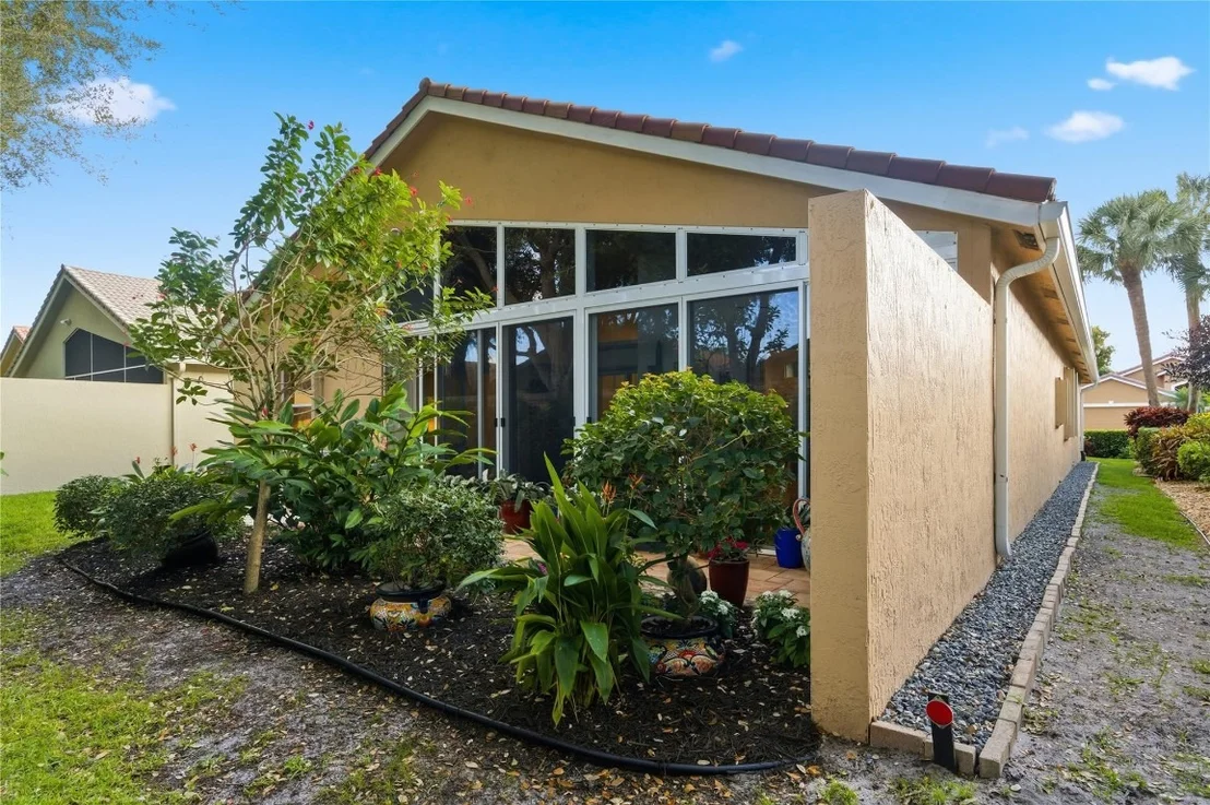 Photo of 6755 Viale Elizabeth