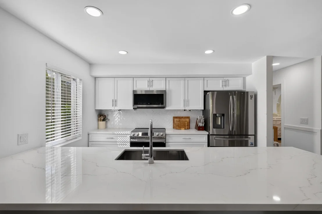 Photo of 617 Heron Drive