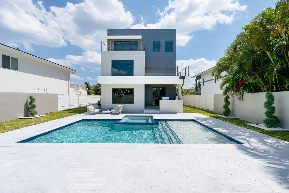 Photo of 3225 Canal Drive