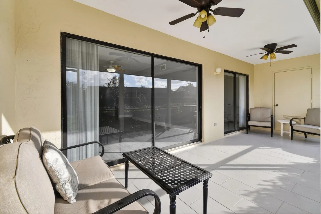 Photo of Unit C at 901 Pinecrest Circle
