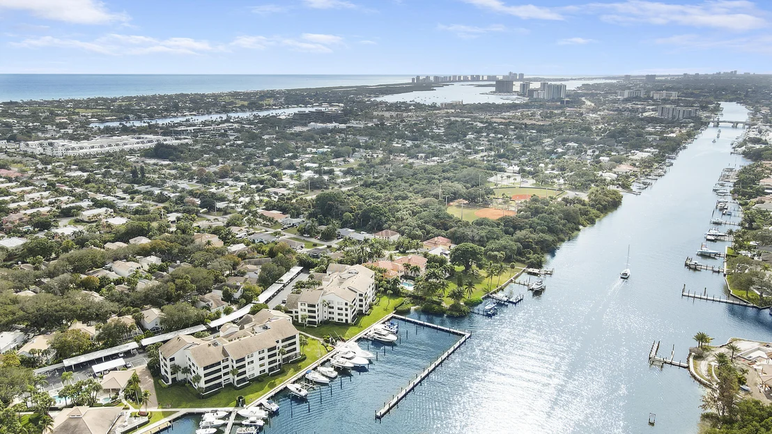 Photo of 12 Grand Bay Circle