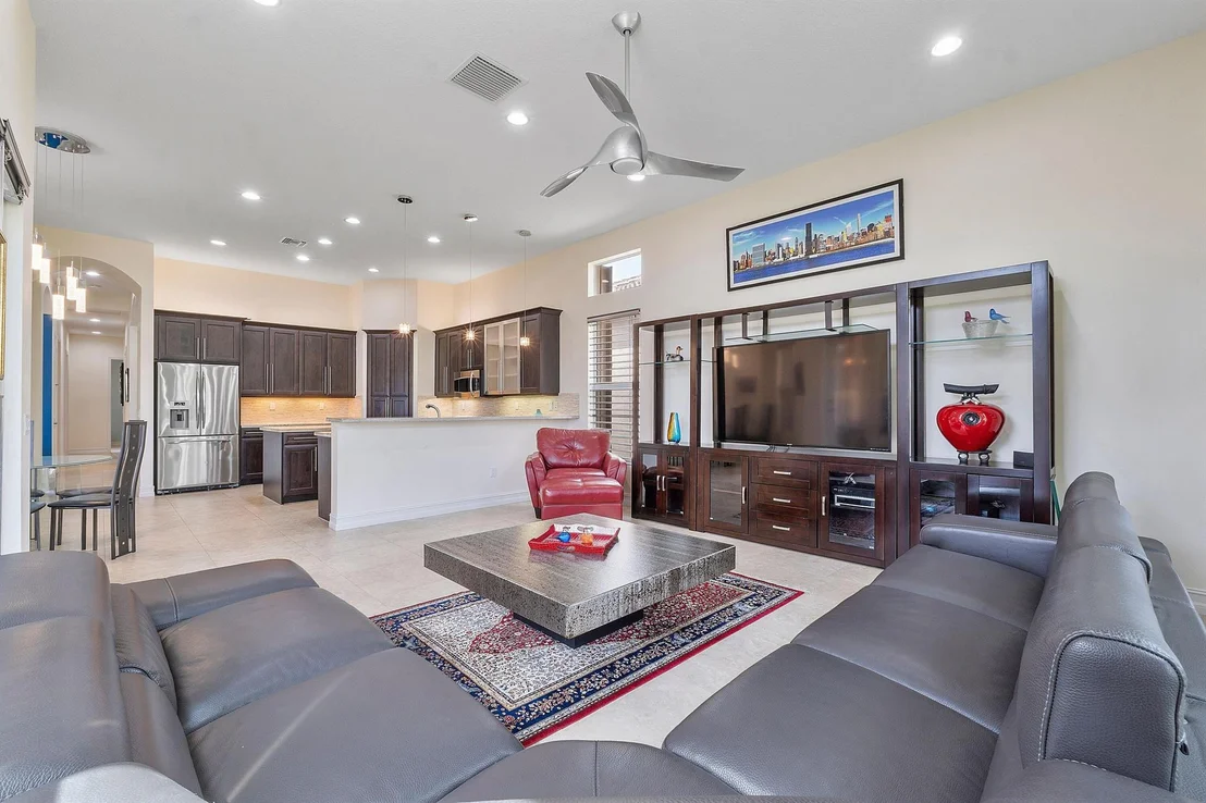 Photo of 9952 Bluefield Drive