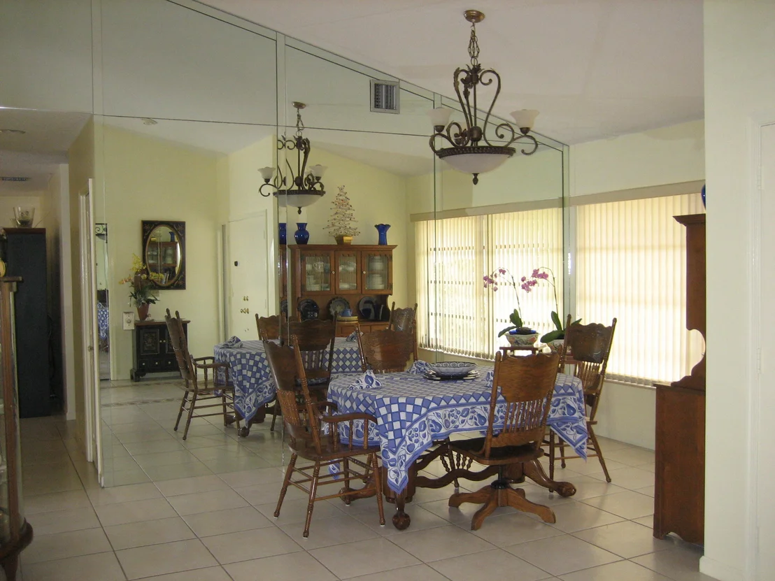 Photo of 963 Allamanda Drive