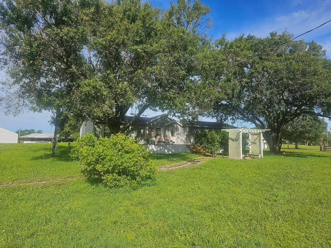 Photo of 2463 Coolidge Road
