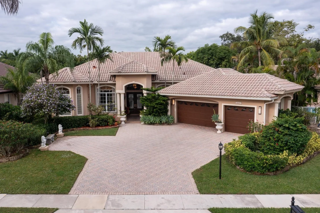 Photo of 21677 Marigot Drive