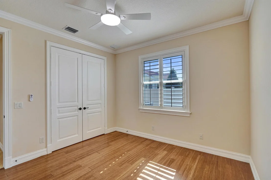 Photo of 603 N Cypress Drive