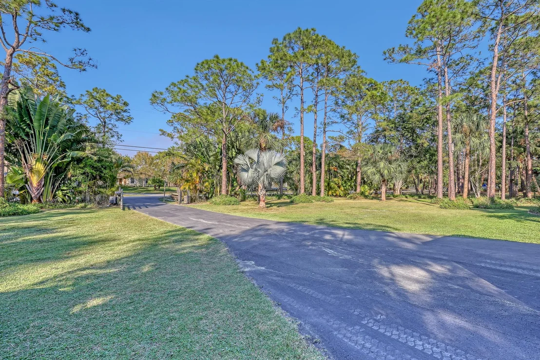 Photo of 9268 166th Way N