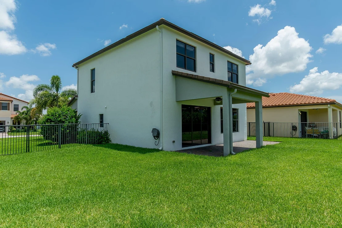 Photo of 5447 Starfish Road