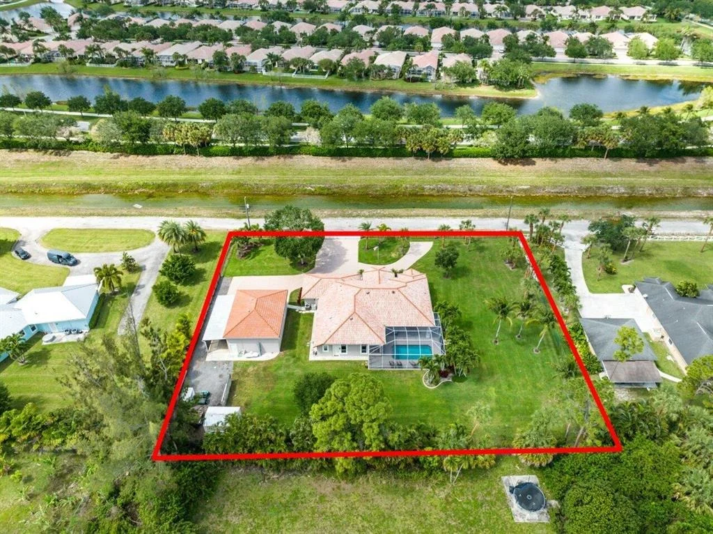 Photo of 8360 Arrowhead Drive