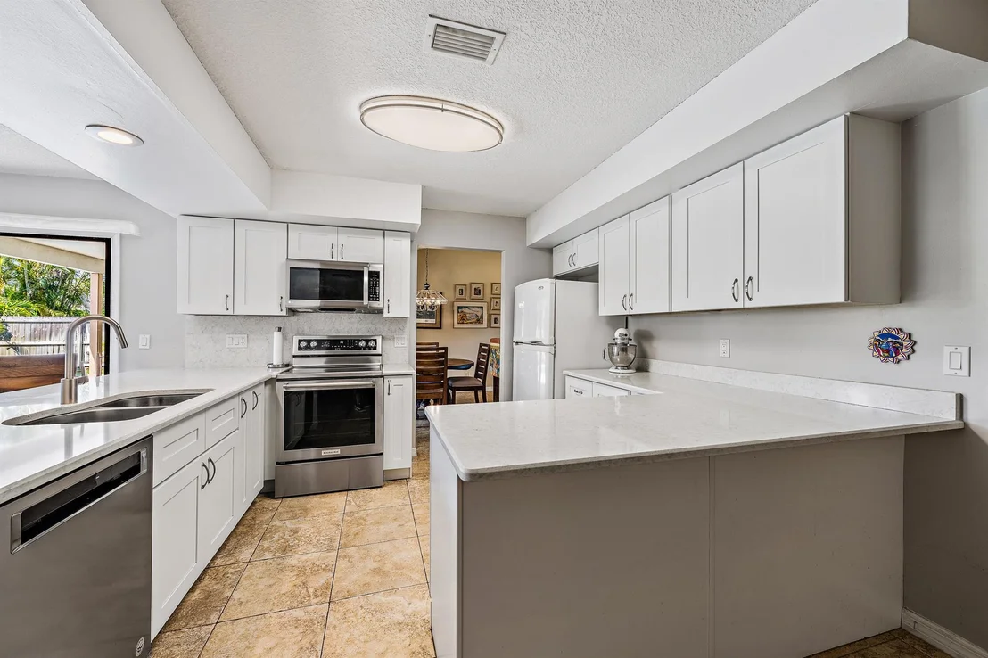 Photo of 85 Hickory Hill Road