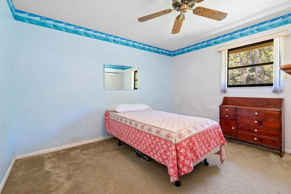 Photo of 15094 Timberlane Place