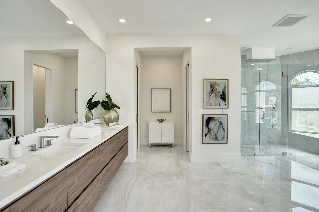 Photo of 890 Lilac Drive