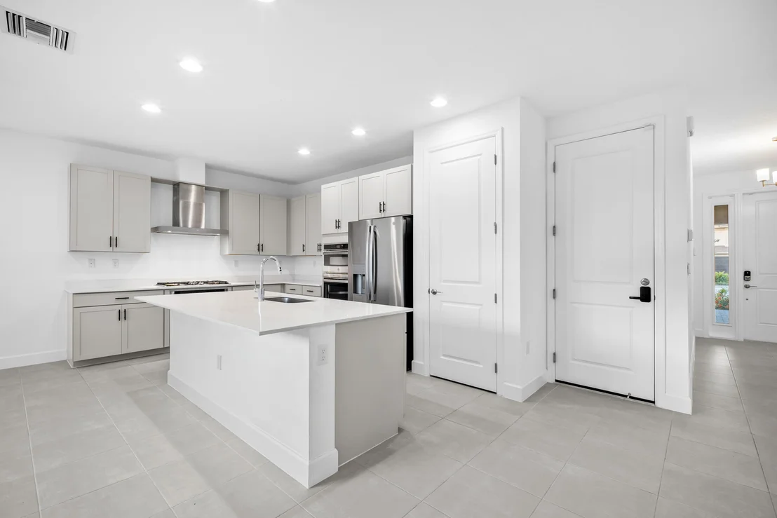 Photo of 1403 Thistle Place
