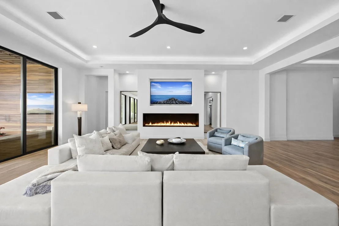 Photo of 736 Lagoon Drive