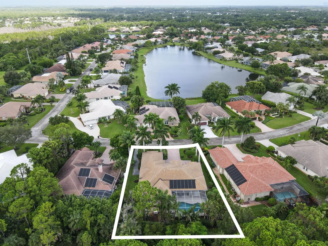 Photo of 7851 SE Double Tree Drive