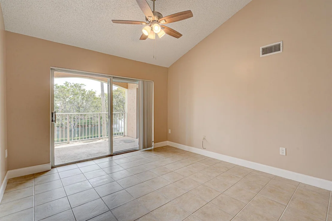 Photo of Unit 3088 at 3870 Lyons Road