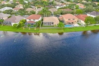 Photo of 921 Crestview Circle