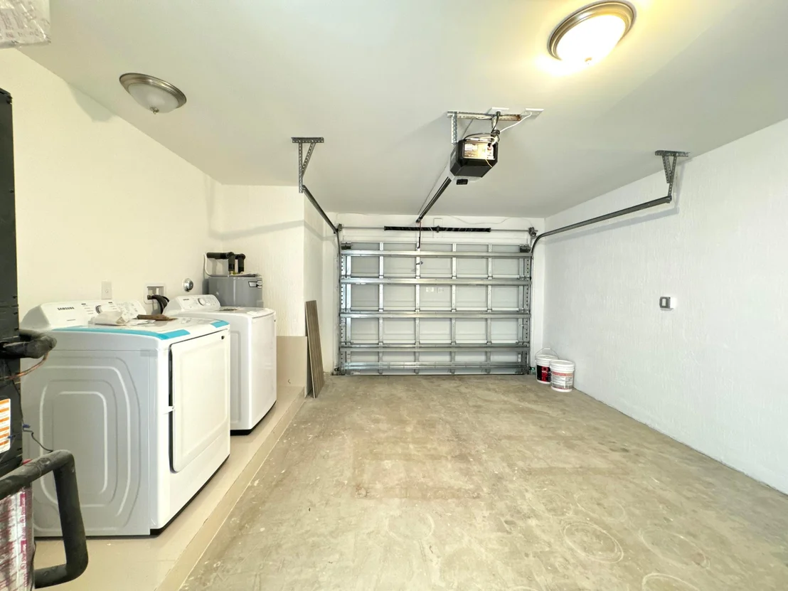 Photo of 4930 Biscayne Drive