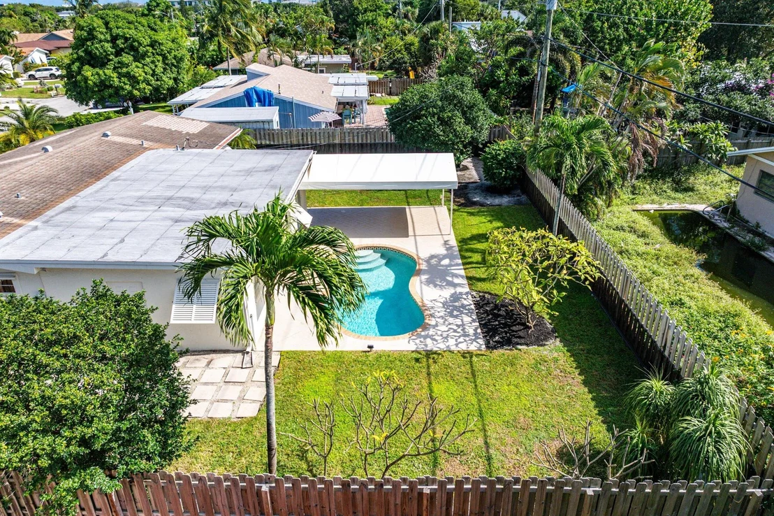 Photo of 530 Heron Drive