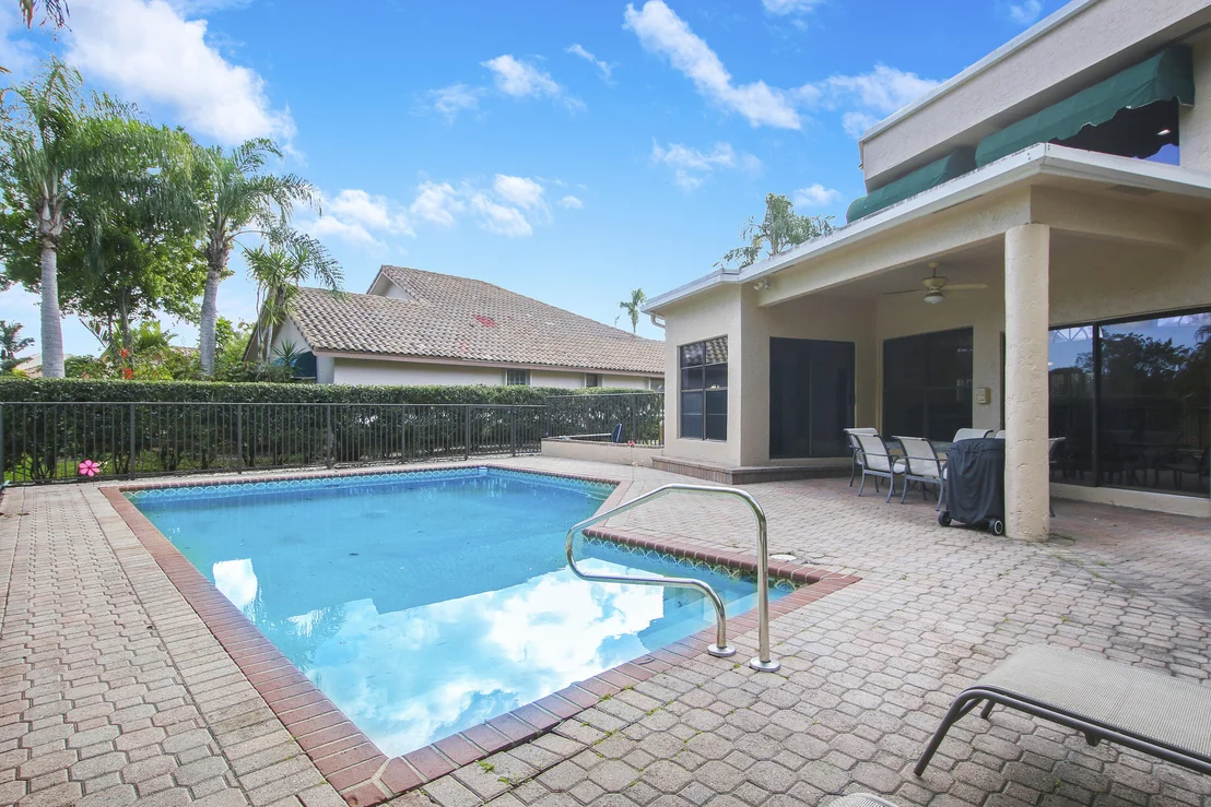 Photo of 7770 La Corniche Circle