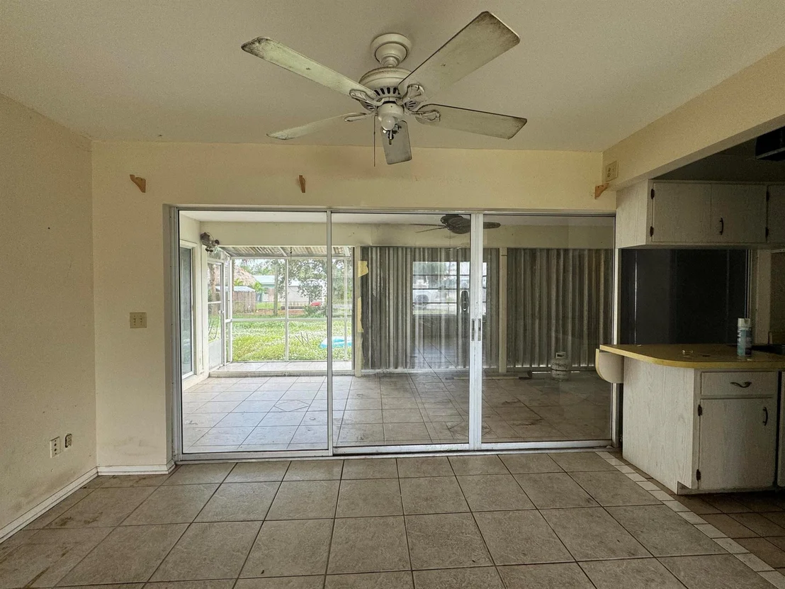 Photo of 4379 SE Bayshore Terrace