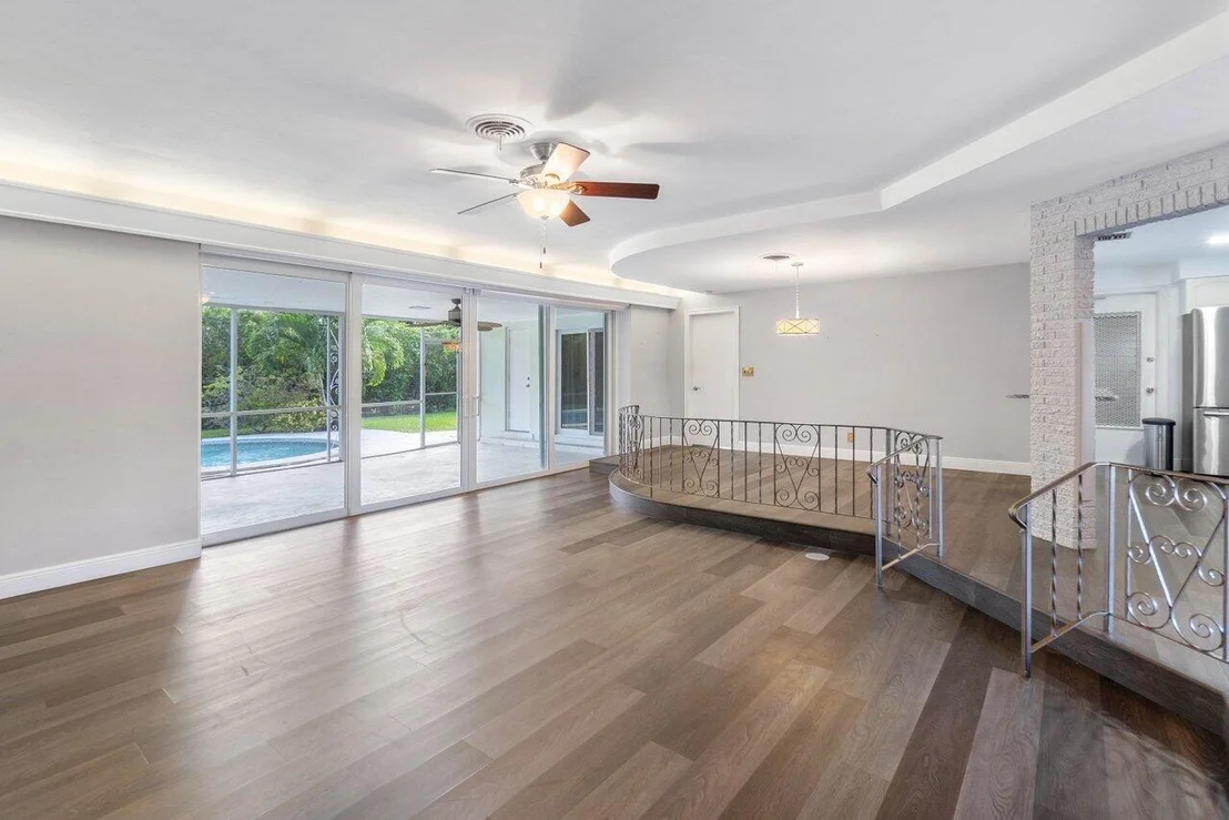 Photo of 1241 Emerald Drive