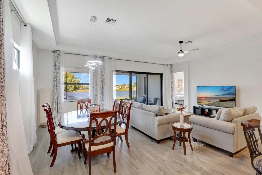 Photo of 15865 Key Biscayne Lane