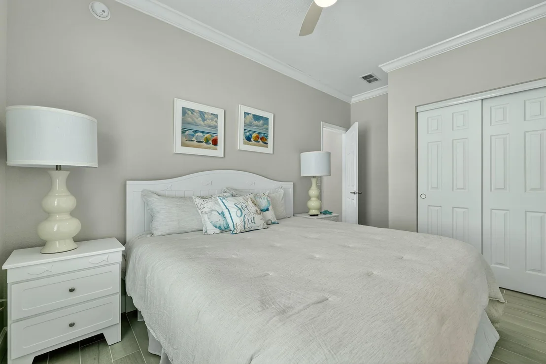 Photo of 300 NE Coastal Drive