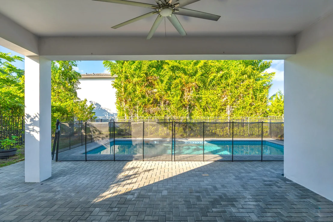 Photo of 8281 Oceanus Drive