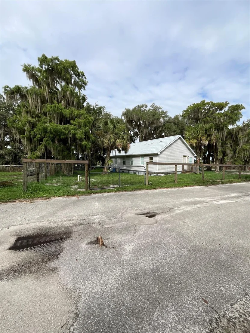 Photo of 11793 Us Highway 441