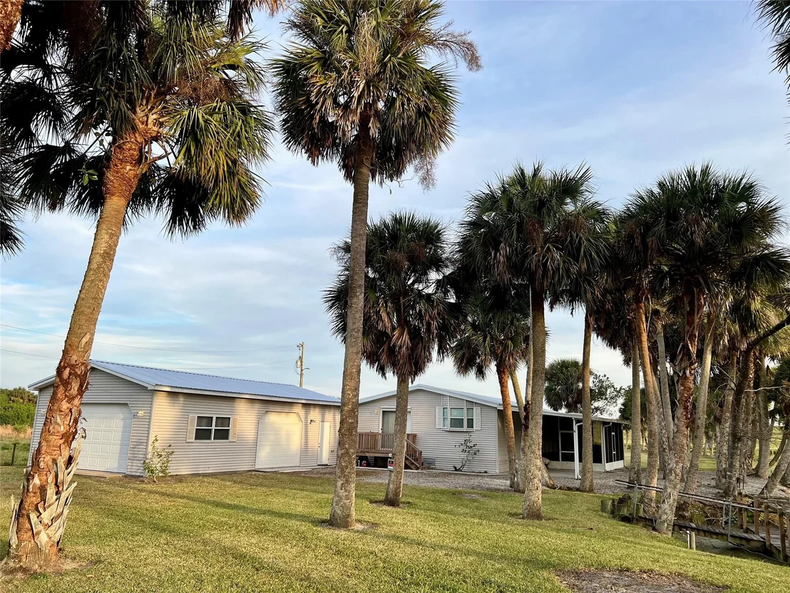 Photo of 2250 County Road 721 Loop
