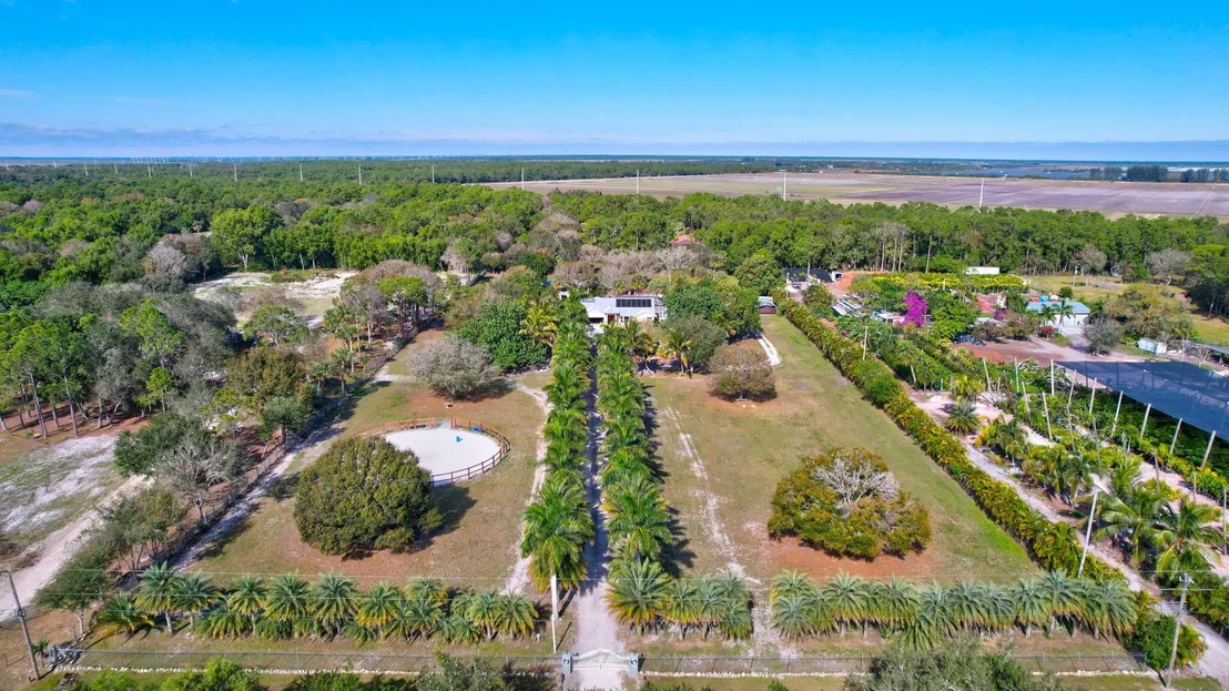 Photo of 4783 Windmill Road