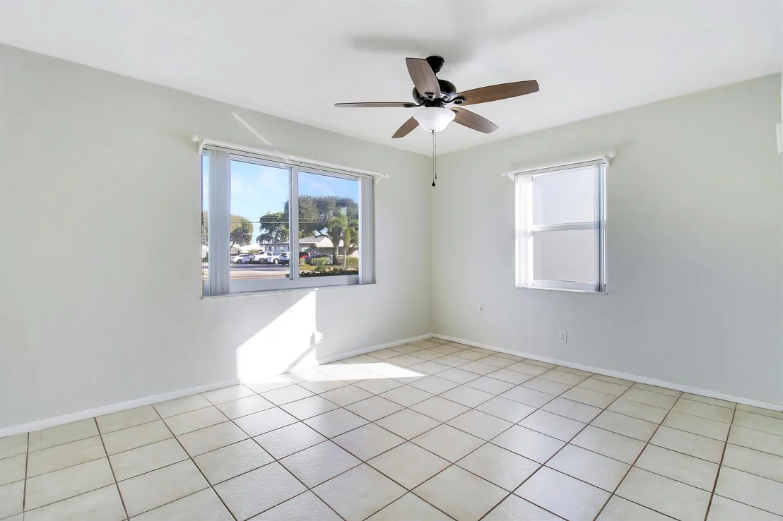 Photo of 1108 Ocean Drive