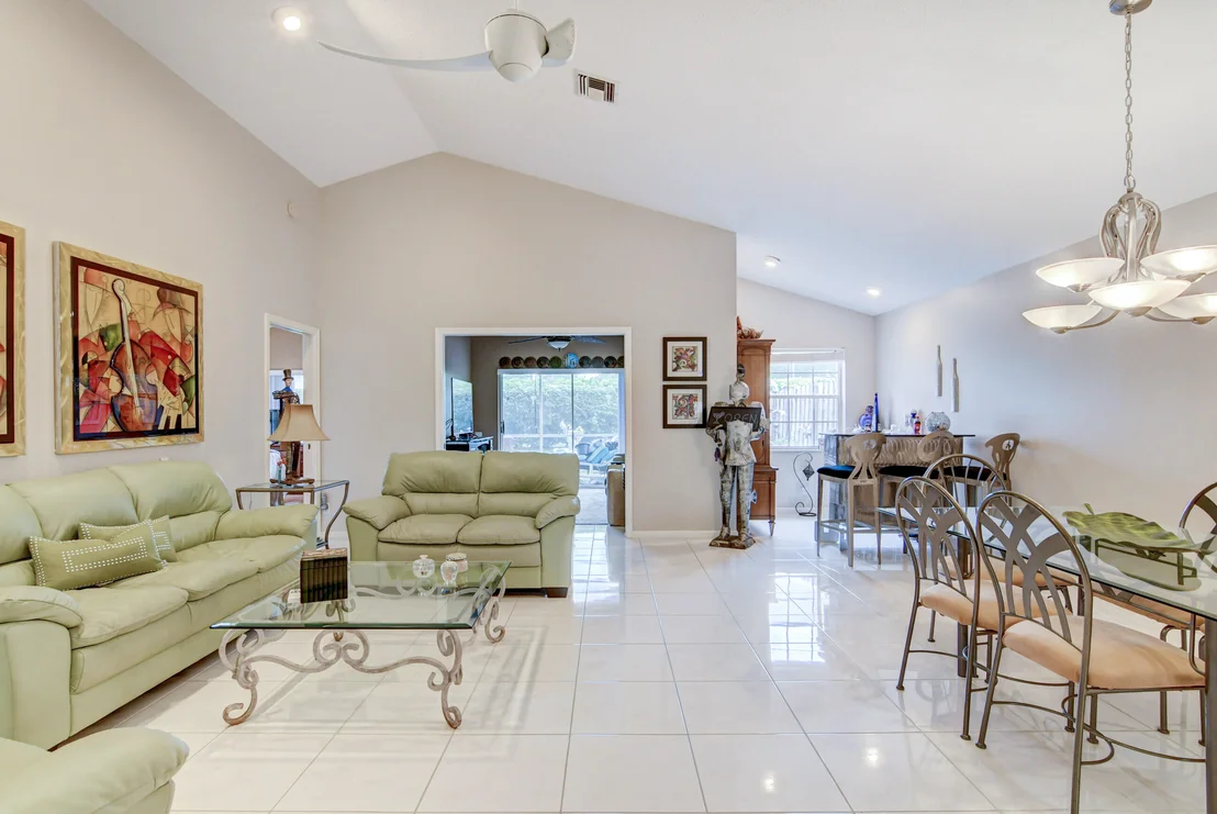 Photo of 6081 Bluegrass Drive