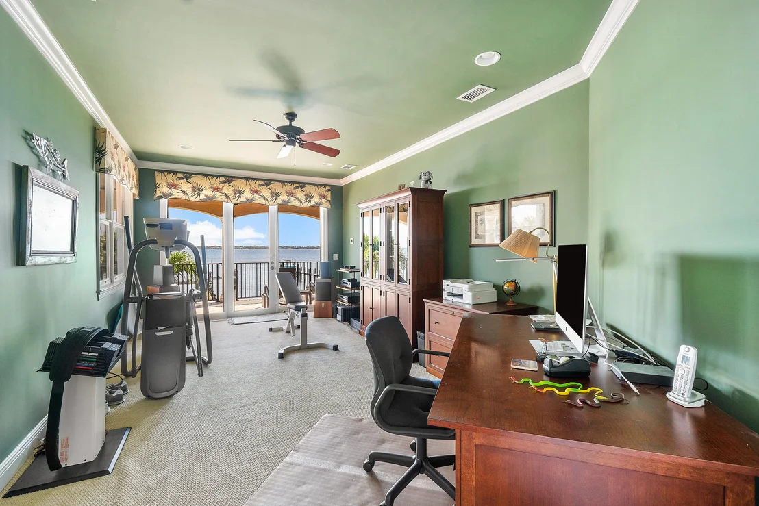Photo of 4380 NE Joes Point Road