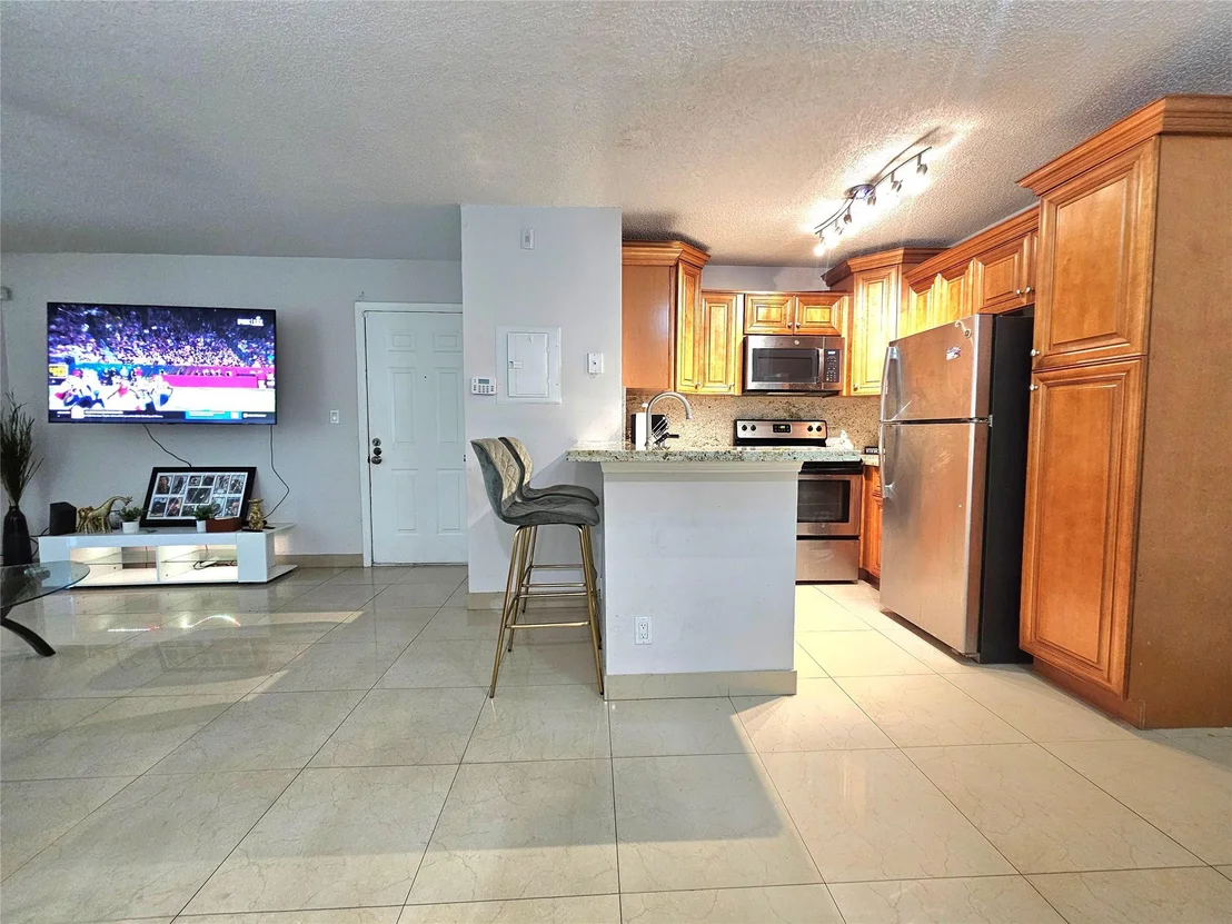 Photo of Unit 13103 at 701 Lyons Road