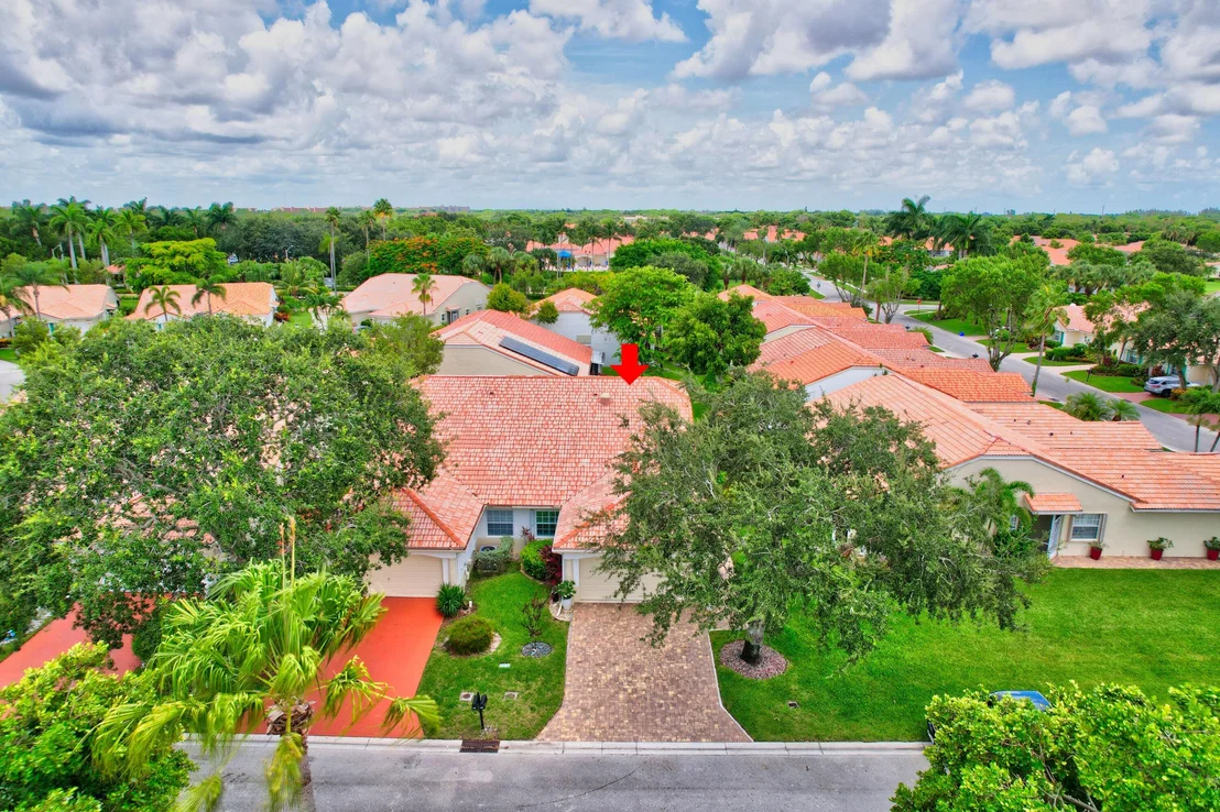 Photo of 6237 Canal Shore Way