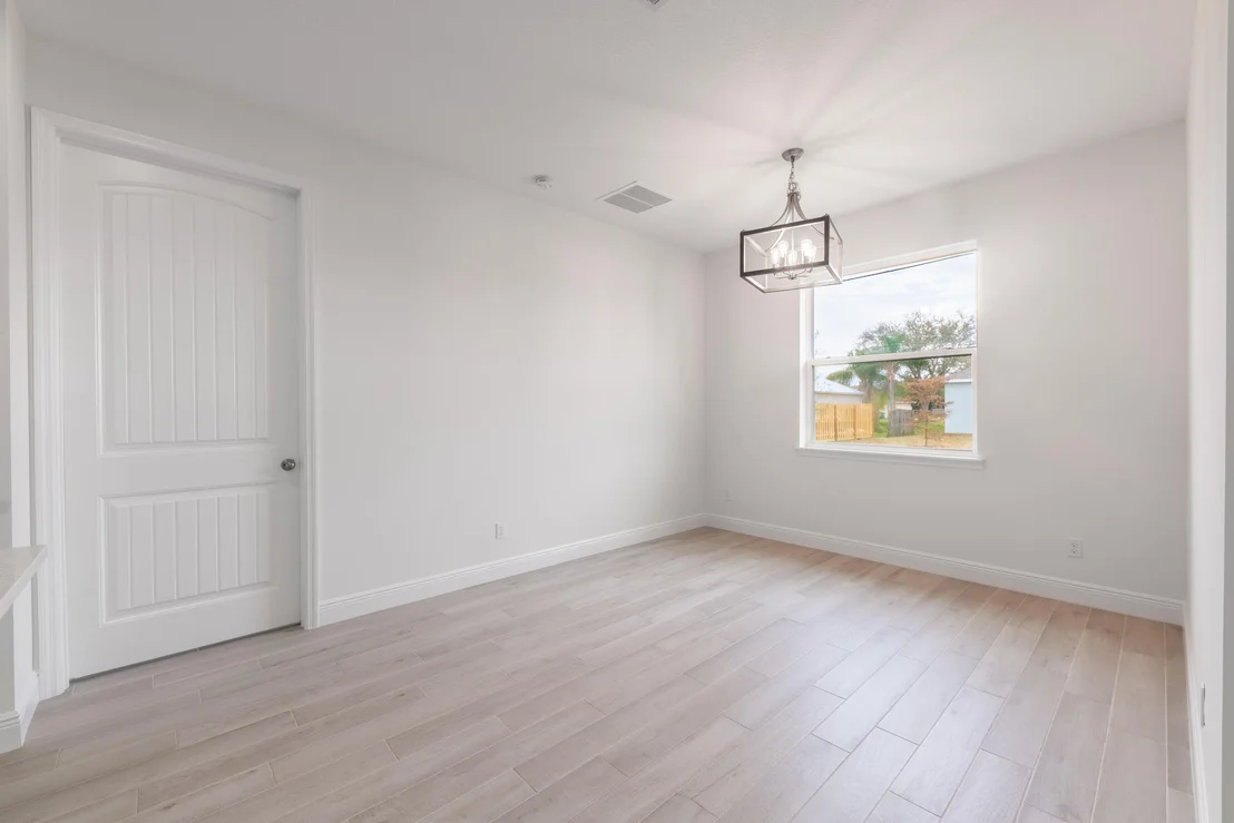 Photo of 5303 Sunset Boulevard