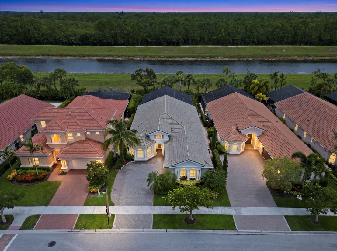 Photo of 260 Carina Drive