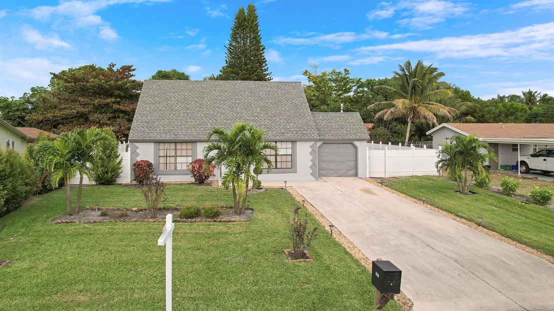 Photo of 611 Angler Drive