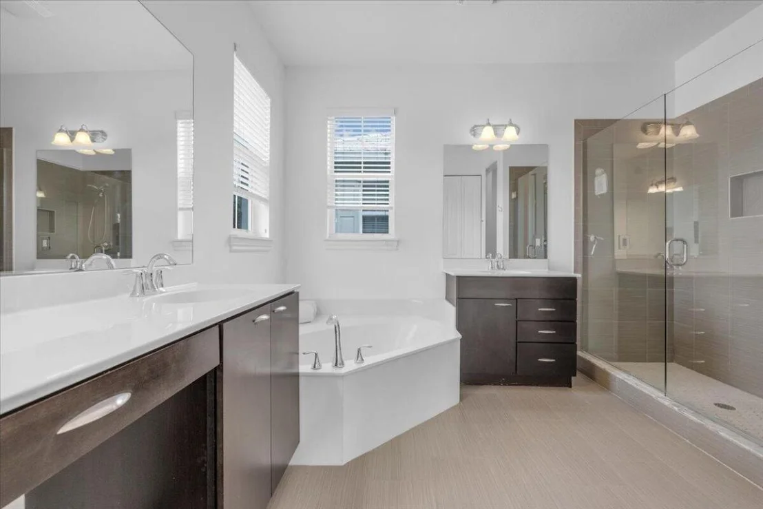 Photo of 120 W Bay Cedar Circle
