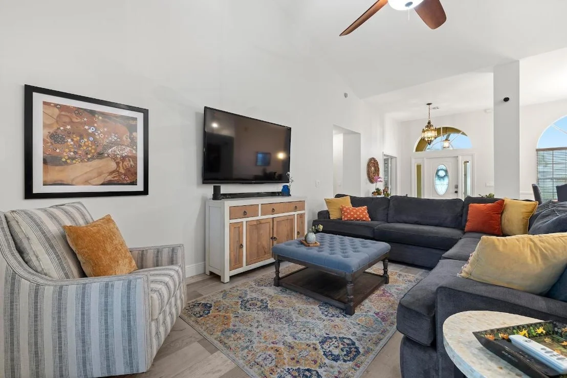 Photo of 1380 Hideaway Bend