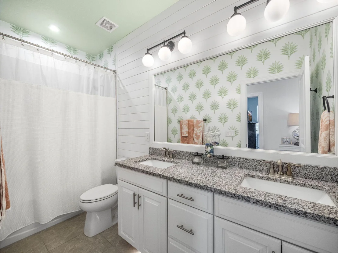 Photo of 708 SW Riverwatch Place