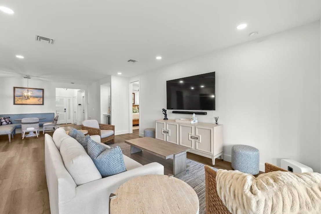 Photo of 220 Eagle Drive