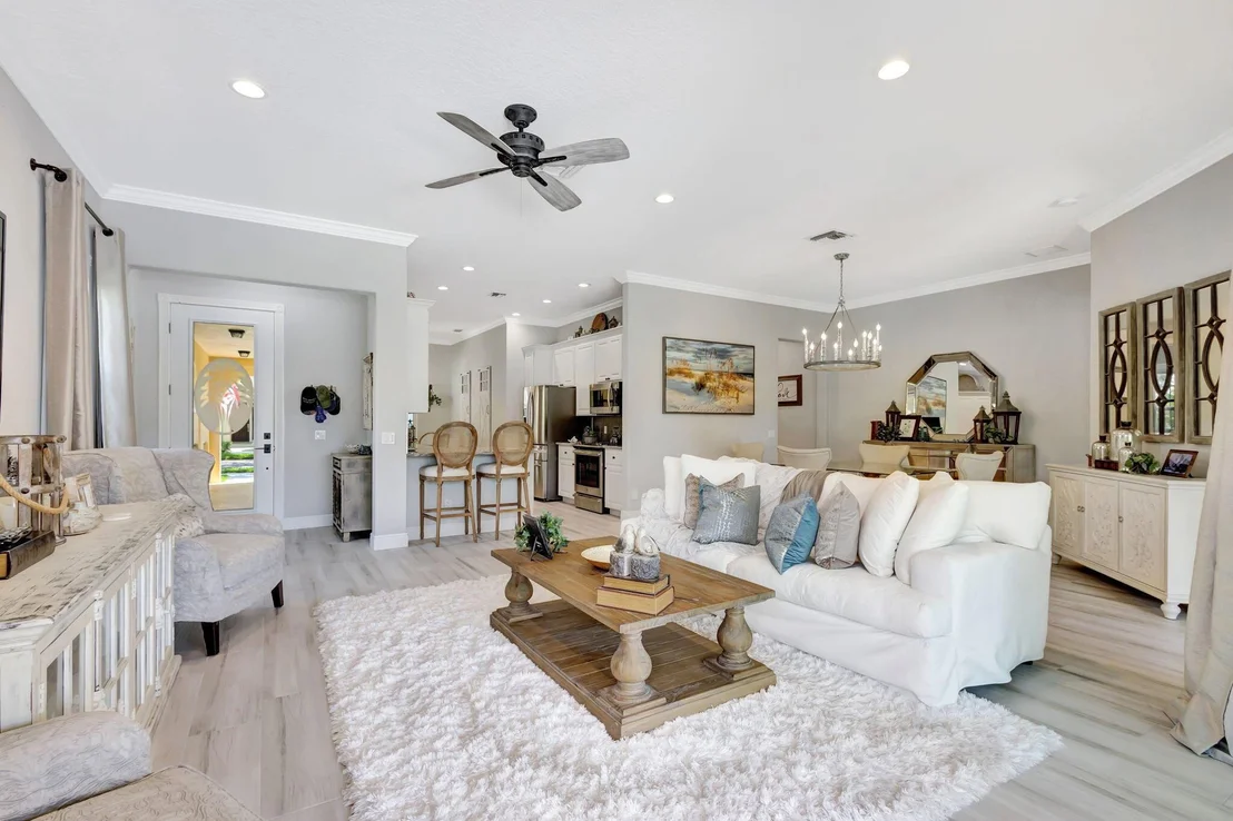 Photo of 140 Florence Drive