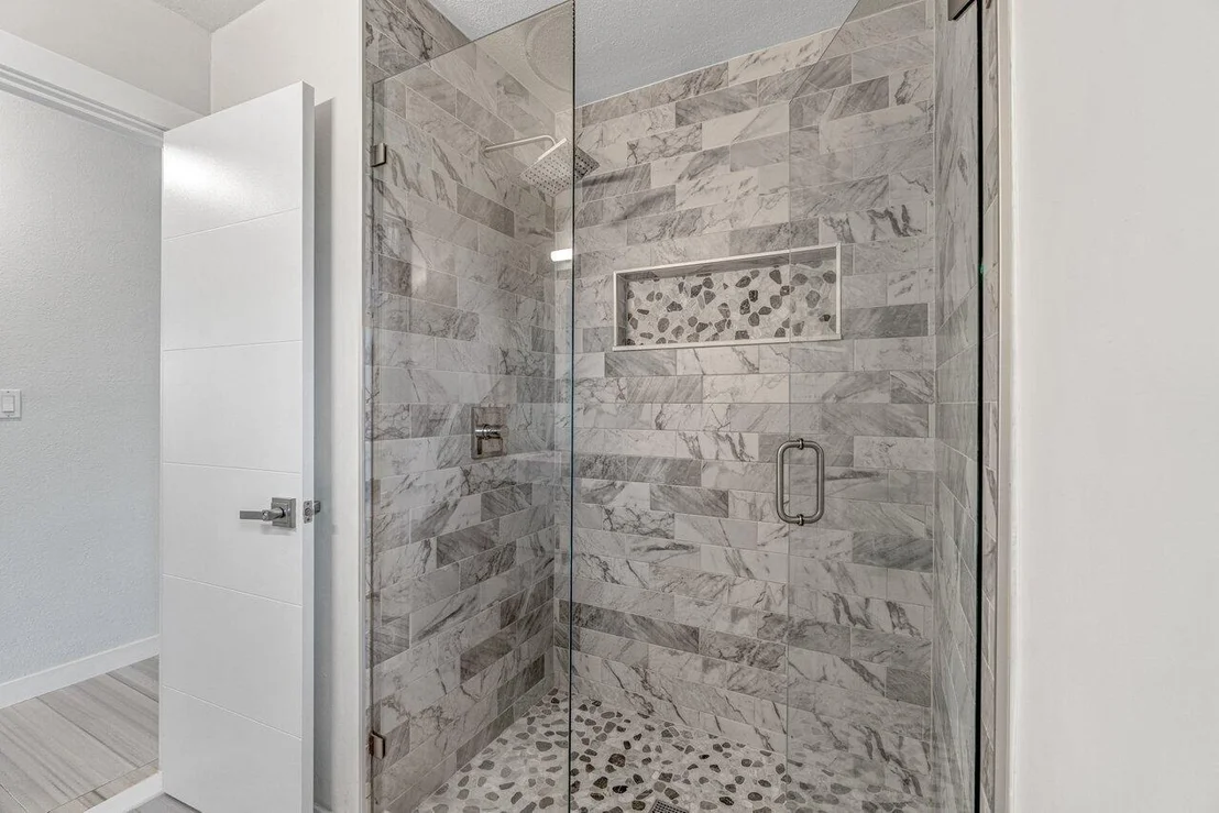 Photo of 1446 Hillcrest Drive