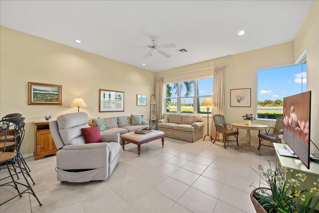 Photo of 1725 Victoria Circle